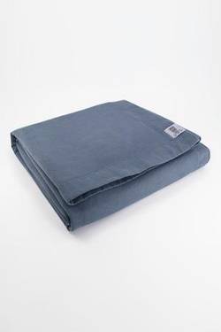 Comfort Colors ® Fleece Dorm Blanket 15BT Comfort Colors ® Fleece Dorm Blanket 15BT