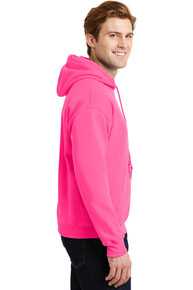 Gildan ®  - Heavy Blend ™  Hooded Sweatshirt.  18500