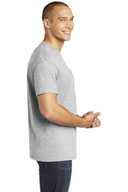 Gildan  ®  Heavy Cotton  ™  100% Cotton Pocket T-Shirt. 5300