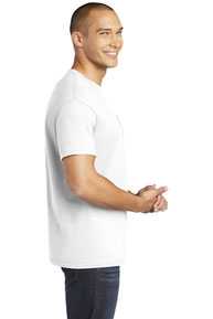 Gildan  ®  Heavy Cotton  ™  100% Cotton Pocket T-Shirt. 5300