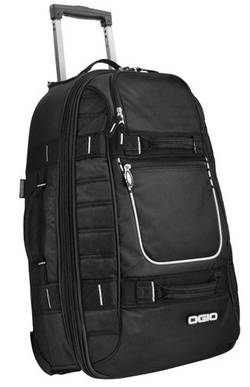 OGIO ® - Pull-Through Travel Bag. 611024 OGIO ® - Pull-Through Travel Bag. 611024