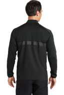 Nike Dri-FIT Fabric Mix 1/2-Zip Cover-Up.  746102
