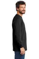 Carhartt  ®  Workwear Pocket Long Sleeve T-Shirt. CTK126