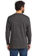 Carhartt  ®  Workwear Pocket Long Sleeve T-Shirt. CTK126