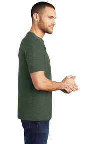 District® T-Shirt - Men's Perfect Tri® Tee DM130