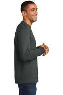 District® T-Shirt - Perfect Tri® Long Sleeve Tee DM132