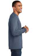 District® T-Shirt - Perfect Tri® Long Sleeve Tee DM132