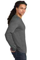 District® T-Shirt - Perfect Tri® Long Sleeve Tee DM132