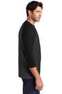 District  ®  Perfect Tri ®  3/4-Sleeve Raglan. DM136