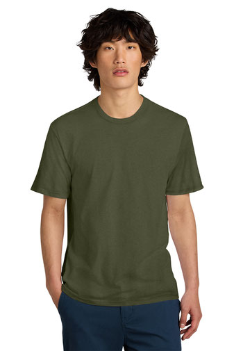 District ®  Perfect Weight ® Tee. DT104