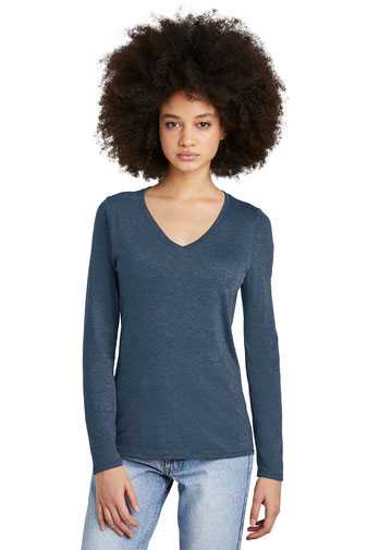 District &#174;  Women's Perfect Tri &#174;  Long Sleeve V-Neck Tee DT135