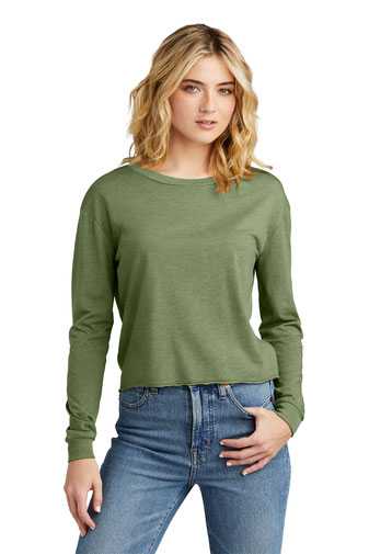 District &#174;  Women's Perfect Tri &#174;  Midi Long Sleeve Tee DT141