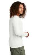 District ®  Perfect Tri ®  Long Sleeve Henley DT145
