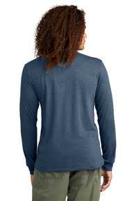 District ®  Perfect Tri ®  Long Sleeve Henley DT145