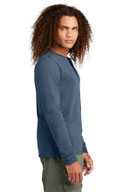 District ®  Perfect Tri ®  Long Sleeve Henley DT145