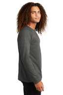 District ®  Featherweight French Terry ™  Long Sleeve Crewneck DT572