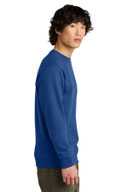 District ®  V.I.T. ™ Fleece Crew DT6104