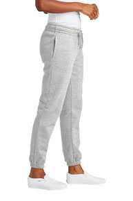 District ®  Women's V.I.T. ™  Fleece Sweatpant DT6110