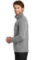 The North Face  ®  Sweater Fleece Jacket. NF0A3LH7