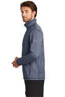 The North Face  ®  Tech 1/4-Zip Fleece. NF0A3LHB