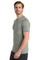 OGIO  ®  ENDURANCE Peak Tee. OE336