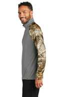 Russell Outdoors ™  Realtree ®  Colorblock Performance 1/4-Zip RU152