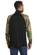 Russell Outdoors ™  Realtree ®  Colorblock Performance 1/4-Zip RU152