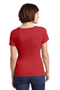District ®  Women's Perfect Weight ®  Scoop Tee. DM106L