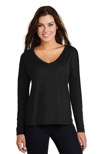 District  &#174;  Women's Drapey Long Sleeve Tee. DM413
