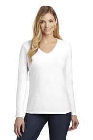 District  ®  Women's Very Important Tee  ®  Long Sleeve V-Neck. DT6201