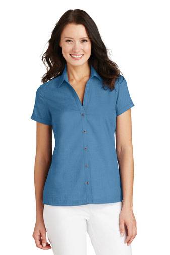 Port Authority Ladies Textured Camp Shirt. L662
