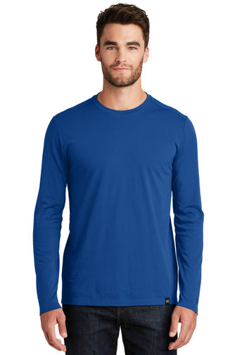 New Era  ®  Heritage Blend Long Sleeve Crew Tee. NEA102