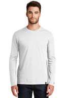 New Era  ®  Heritage Blend Long Sleeve Crew Tee. NEA102