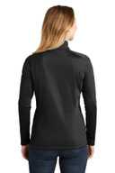 The North Face  ®  Ladies Tech 1/4-Zip Fleece. NF0A3LHC