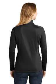 The North Face  ®  Ladies Tech 1/4-Zip Fleece. NF0A3LHC