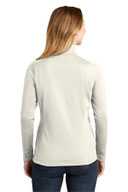 The North Face  ®  Ladies Tech 1/4-Zip Fleece. NF0A3LHC
