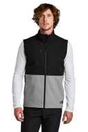 The North Face  ®  Castle Rock Soft Shell Vest. NF0A5542