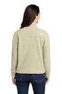 The North Face ®  Women's Textured Pine Grove 1/2-Zip NF0A8JF7