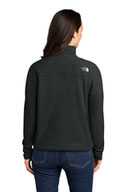 The North Face ®  Women's Textured Pine Grove 1/2-Zip NF0A8JF7