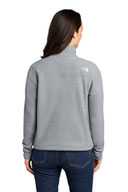 The North Face ®  Women's Textured Pine Grove 1/2-Zip NF0A8JF7