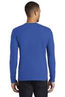 Nike Core Cotton Long Sleeve Tee. NKBQ5232