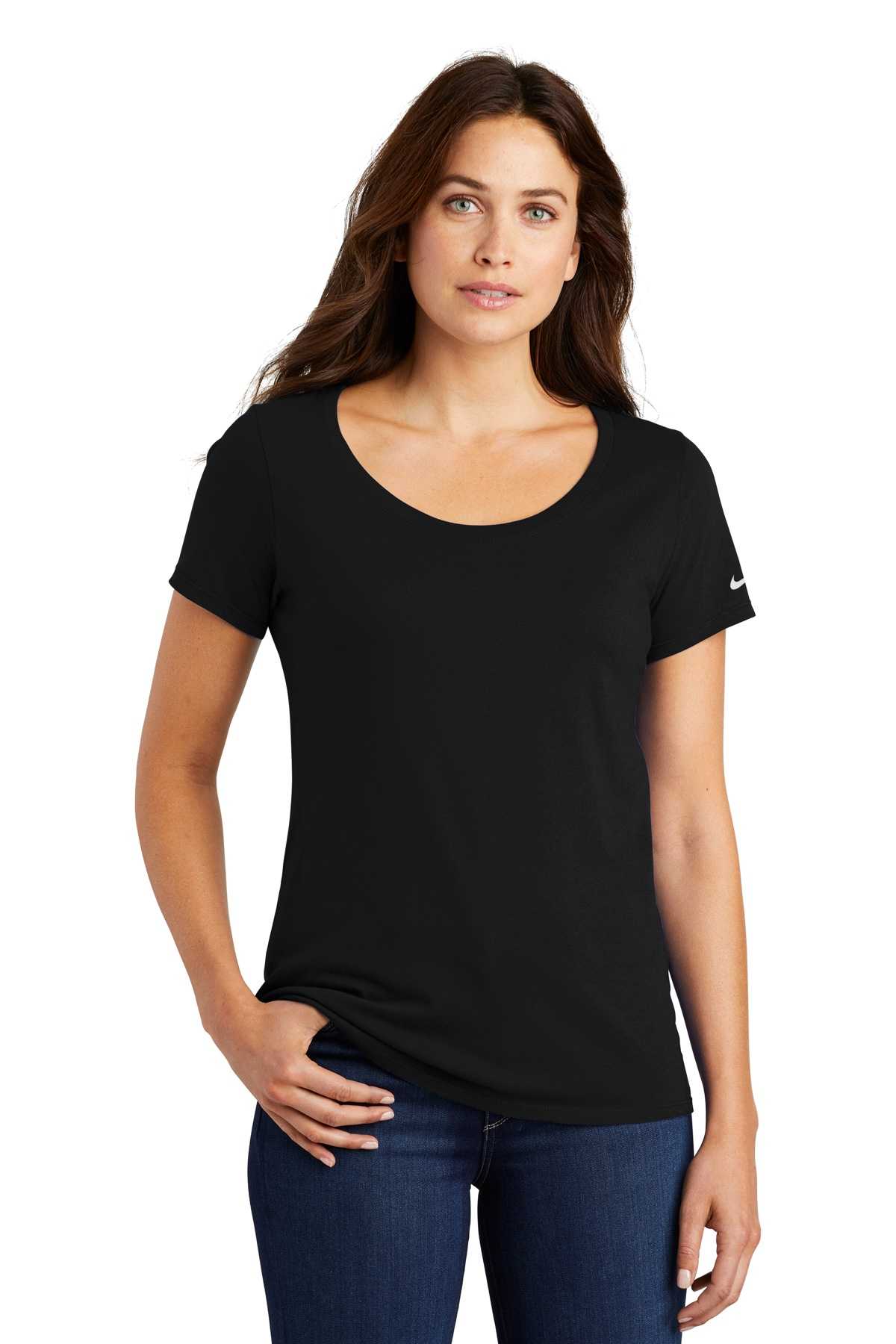 Nike Ladies Core Cotton Scoop Neck Tee. NKBQ5236