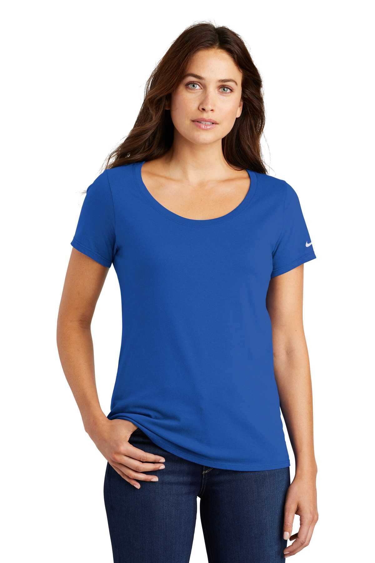 Nike Ladies Core Cotton Scoop Neck Tee. NKBQ5236