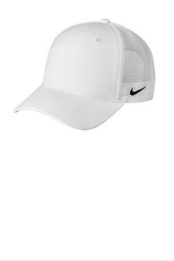 Nike Snapback Mesh Trucker Cap NKFN9893 Nike Snapback Mesh Trucker Cap NKFN9893