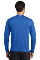OGIO ®  ENDURANCE Long Sleeve Pulse Crew. OE321
