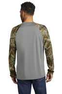 Russell Outdoors ™  Realtree ®  Colorblock Performance Long Sleeve Tee RU151LS