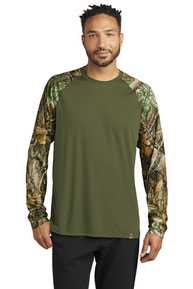 Russell Outdoors ™  Realtree ®  Colorblock Performance Long Sleeve Tee RU151LS