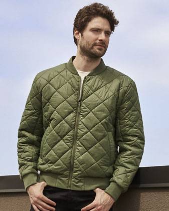 HeatLast™ Quilted Packable Bomber