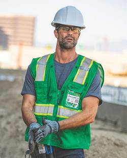 EV Series® Enhanced Visibility Multi-Pocket Mesh Vest EV Series® Enhanced Visibility Multi-Pocket Mesh Vest
