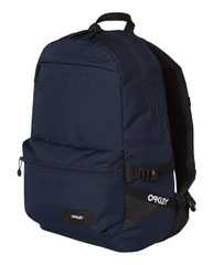 20L Street Backpack